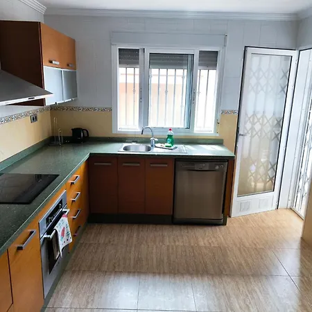 Cozy In La Marina Only 10 Minutes From The *